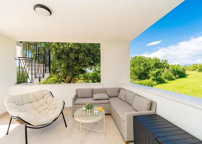 Sunset Grusi Zadarvillas Vila *