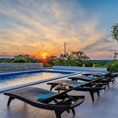 Sunset Grusi Zadarvillas * Briševo