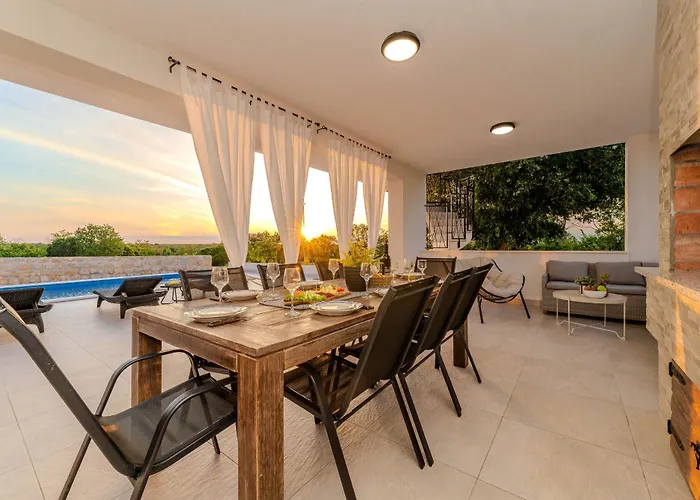 Sunset Grusi Zadarvillas Villa